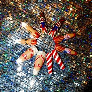 Gingerbread Land Press-on Nails